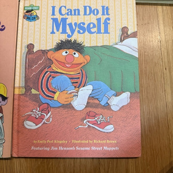 Vintage Sesame Street Book Club Hardcover books- 1980-1983- lot of 5 - Picture 3 of 10